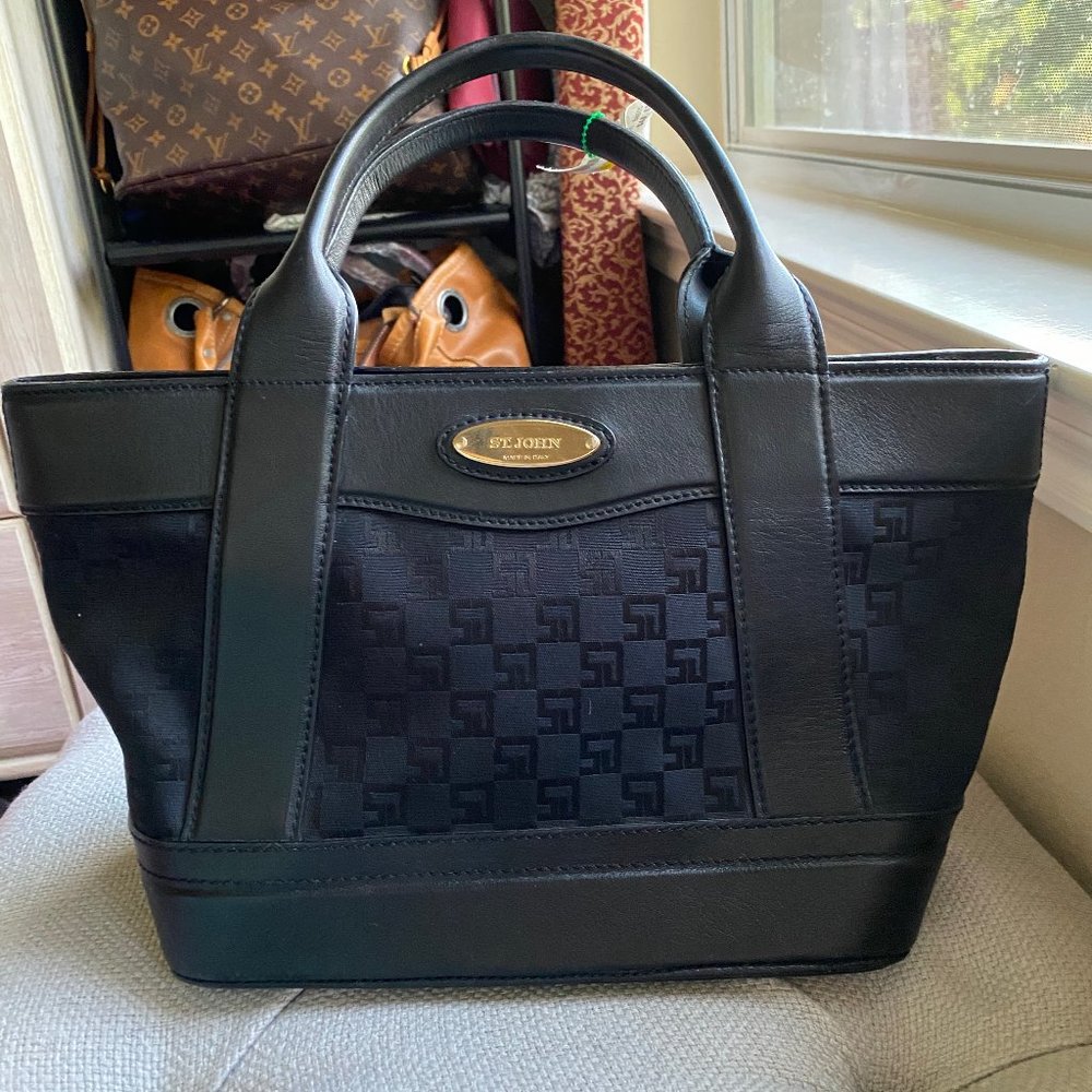 Like New, RARE, St. John Handbag